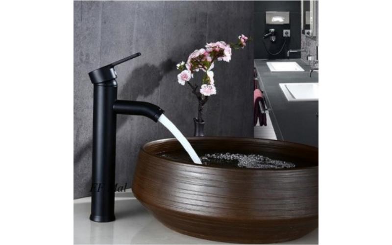 Vysoká stojánková baterie