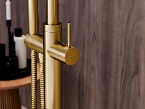 32401-stojankova-vanova-baterie-veo-iii-zlata-brousena-s-easy-boxem