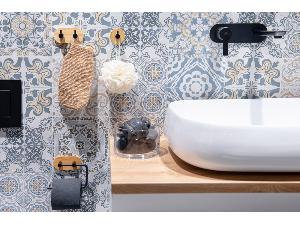 21535-vesak-na-stenu-na-nalepeni-3m-kov-cerna-barva-bambus