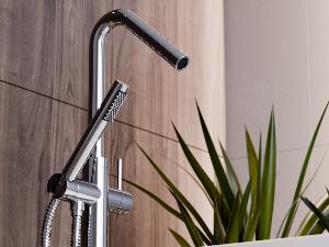 32347-stojankova-vanova-baterie-veo-iii-chrom-s-easy-boxem