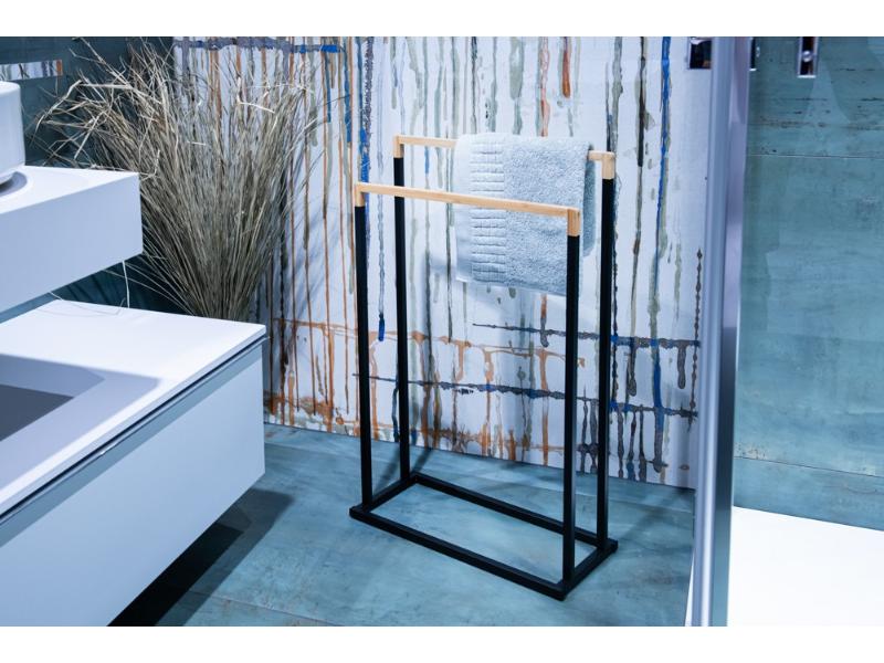 věšák do koupelny - kov (černá barva), bambus