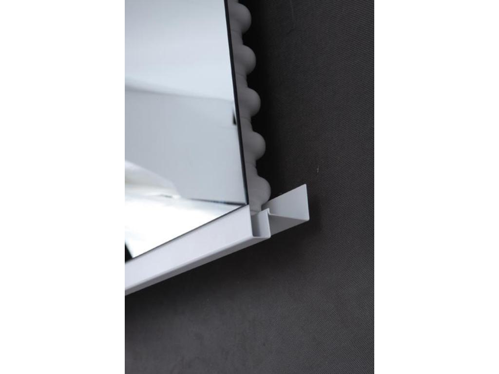 8541-koupelnovy-radiator-se-zrcadlem-indivi