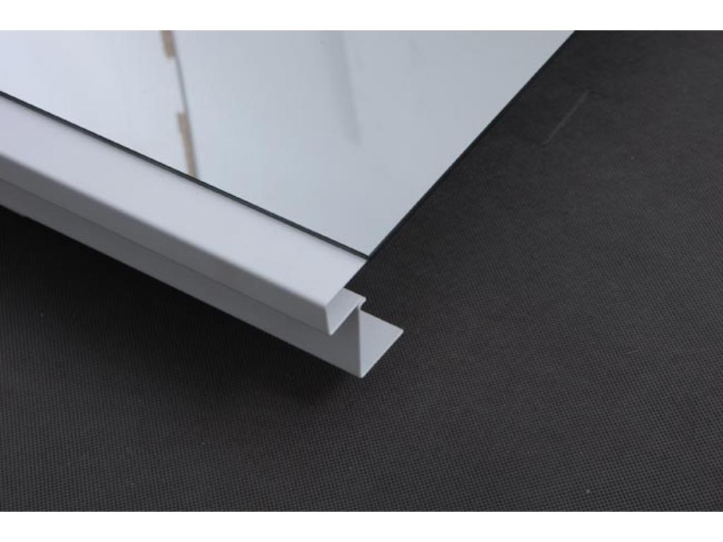 8540-koupelnovy-radiator-se-zrcadlem-indivi