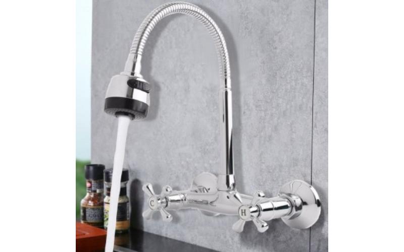 Nástěnné dřezové baterie