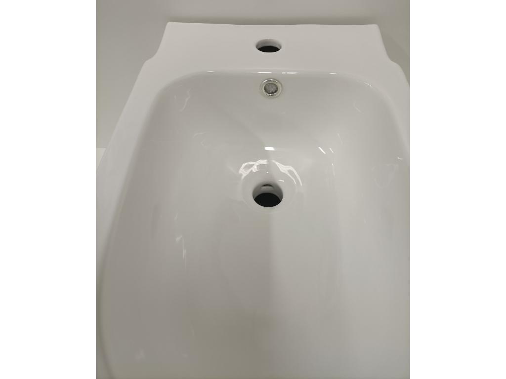 22310-zavesny-bidet-ovale-basso-ii