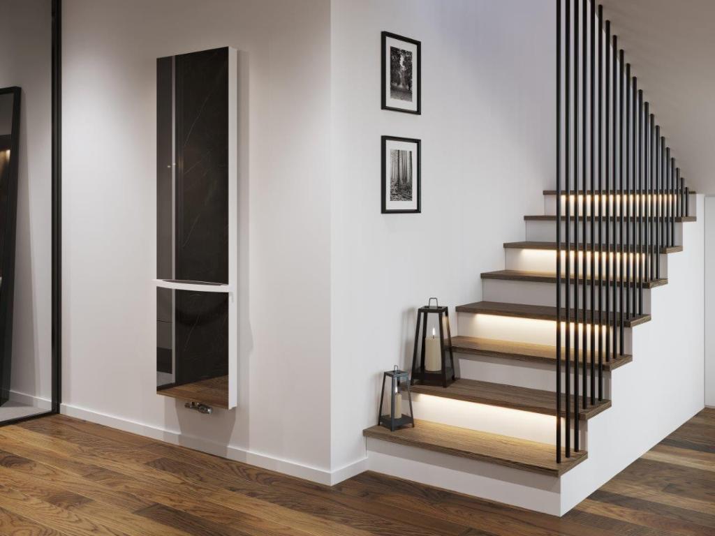 13085-koupelnovy-radiator-se-zrcadlem-indivi