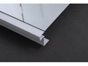 8540-koupelnovy-radiator-se-zrcadlem-indivi