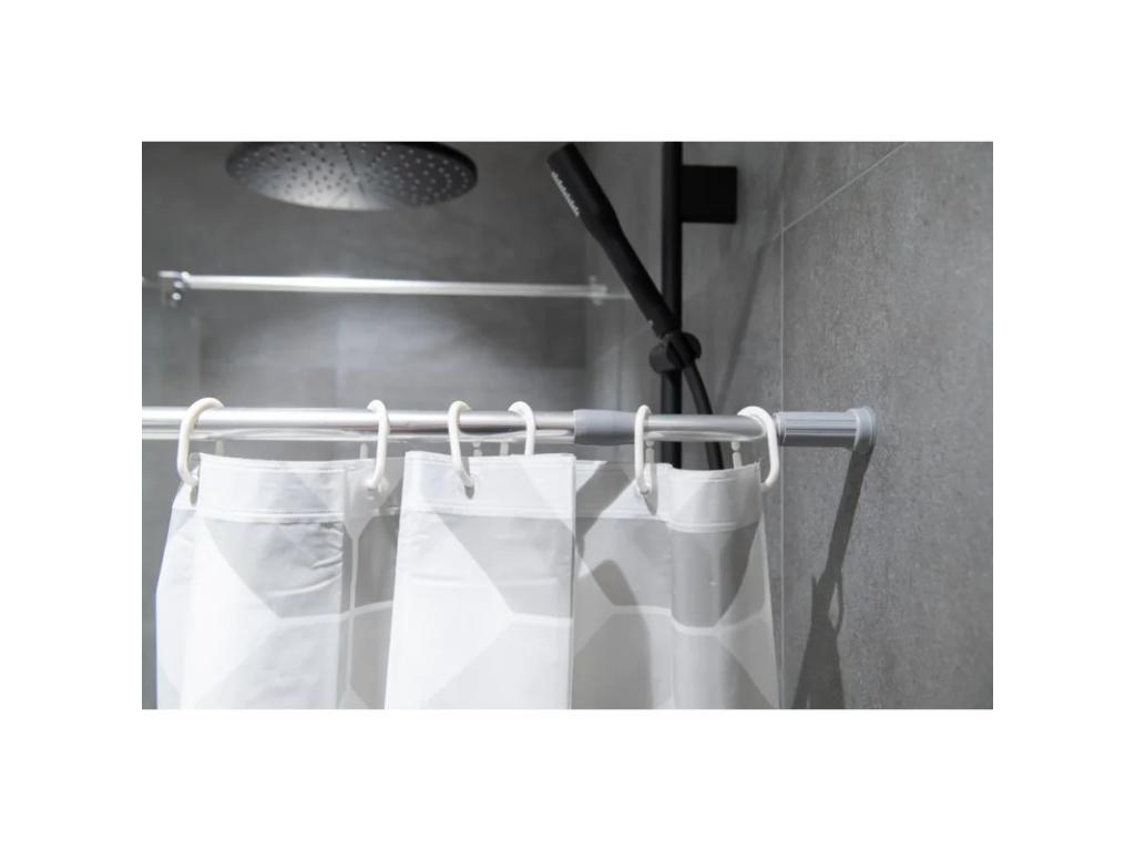 32065-tyc-sprchoveho-zavesu-chrom