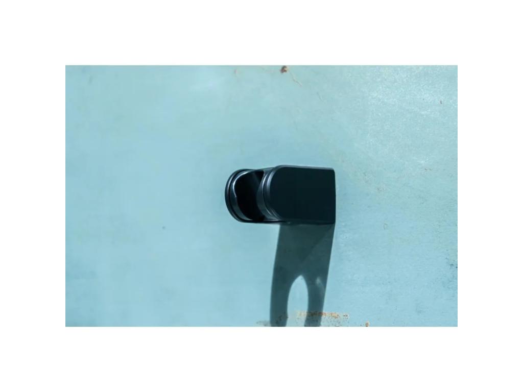 32133-drzak-rucni-sprchy-cerna-barva